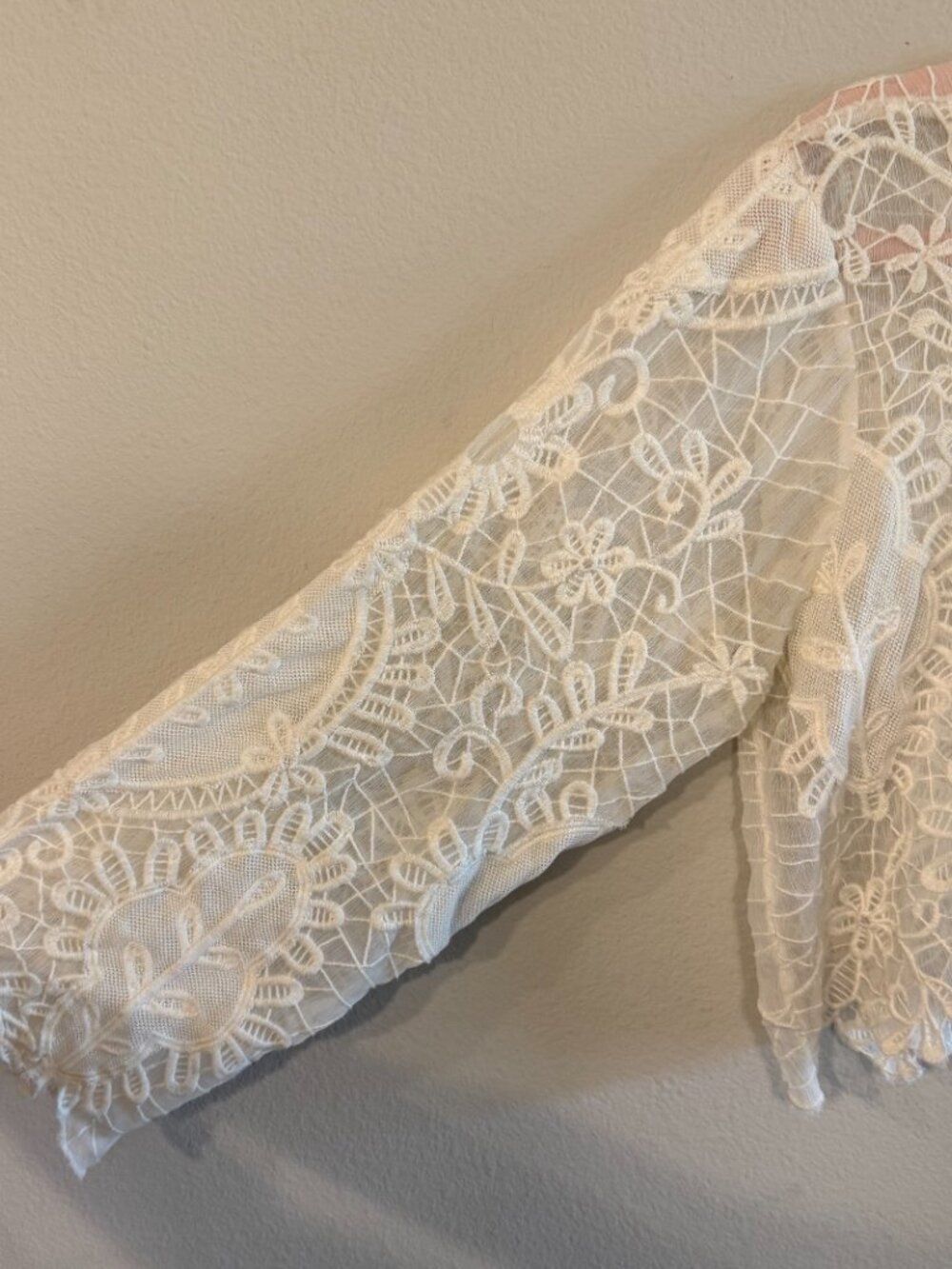 By Anthropologie Maeve Sheer Eyelet Long Sleeve Top Large NWOT - Picture 6 of 7